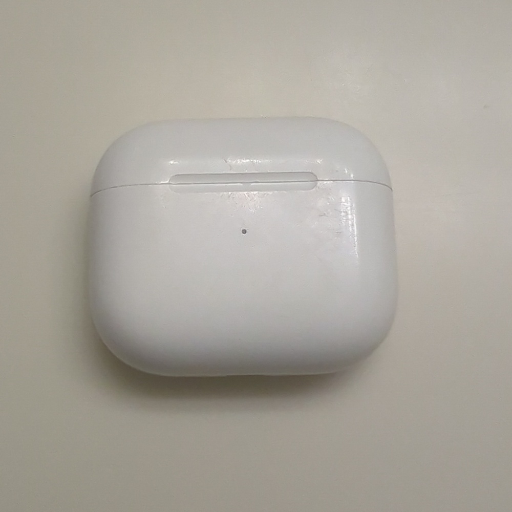 Genuine Apple Airpod 3 (A2897)Charging Case  Replacement ONLY